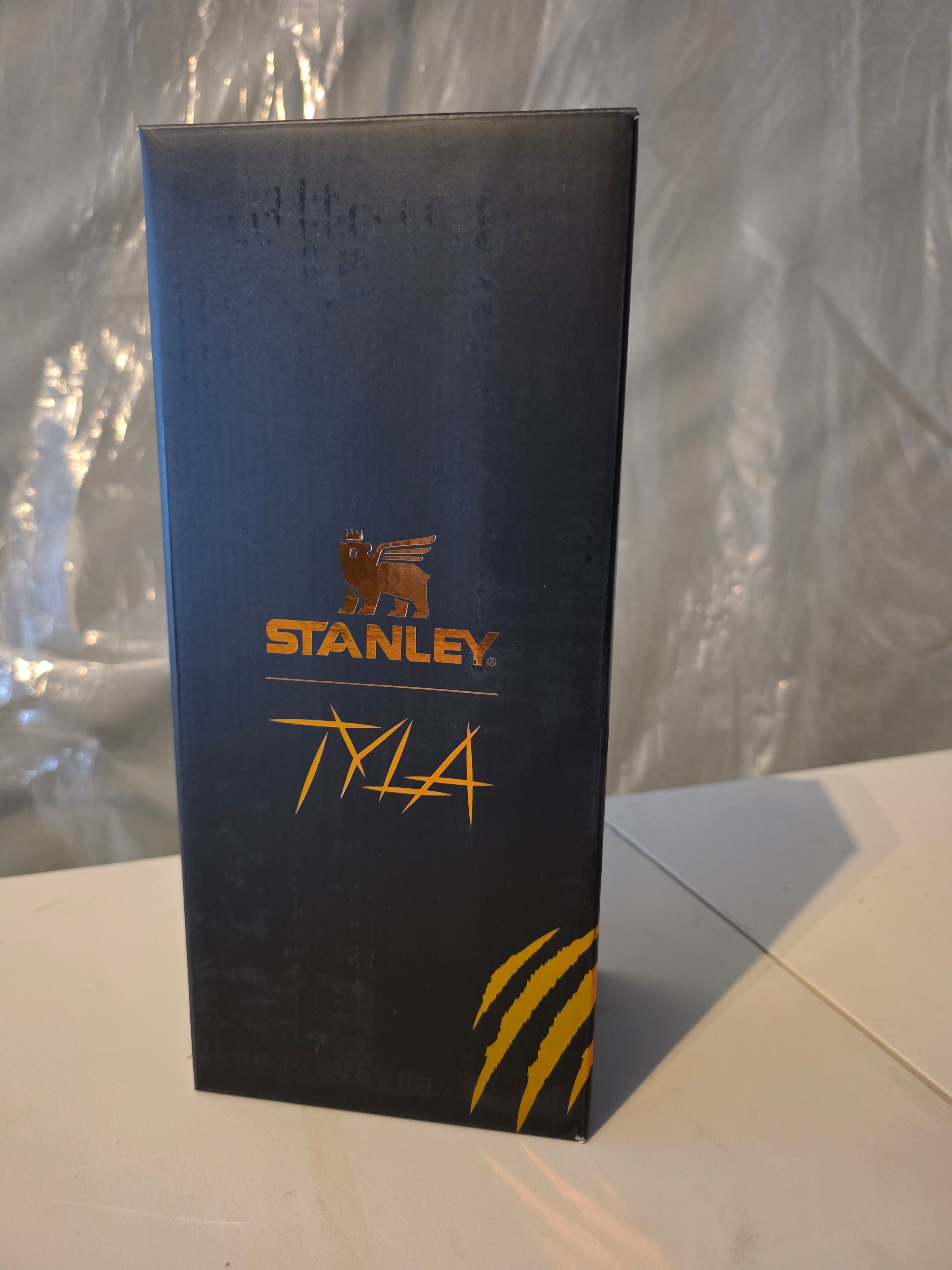 Stanley 40 oz Tyla Limited Edition tumbler